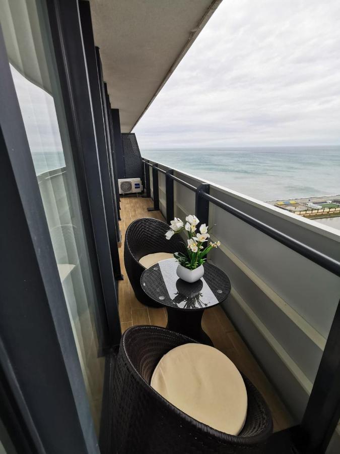 Batumi Orbi City Sea View Apartment Bagian luar foto
